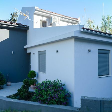 Appartement Pour Deux Personnes Patitírion Exterior foto